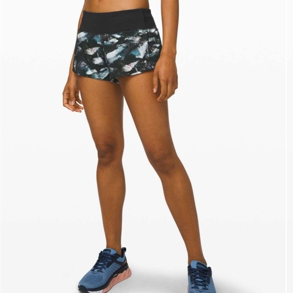 Lululemon Speed Up Shorts 2.5” Glacier Camo Starlight Black Sz 4 Rare Low Rise - Picture 3 of 11